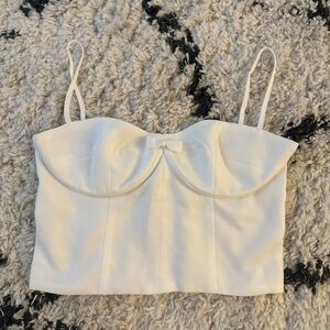 With Jéan white crop strap of top with bow bralette detail - size small